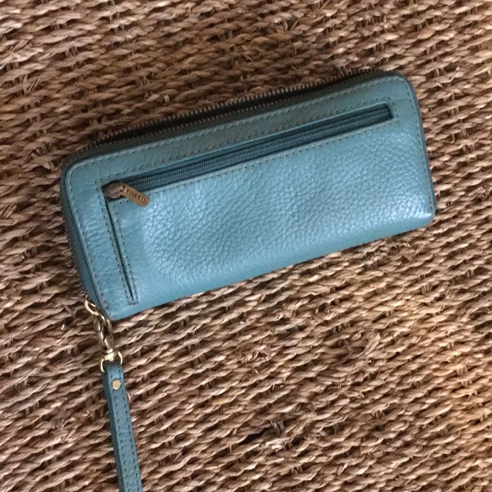 Fossil Wallet - Picture 2 of 6